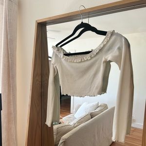 Off the shoulder urban outfitters long sleeve cropped top
